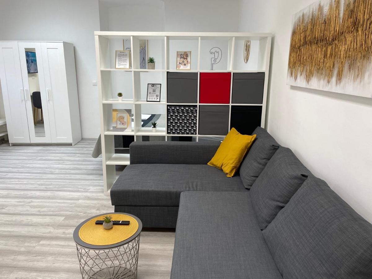 Apartment Studio Beauty In Centar Pula Exteriör bild