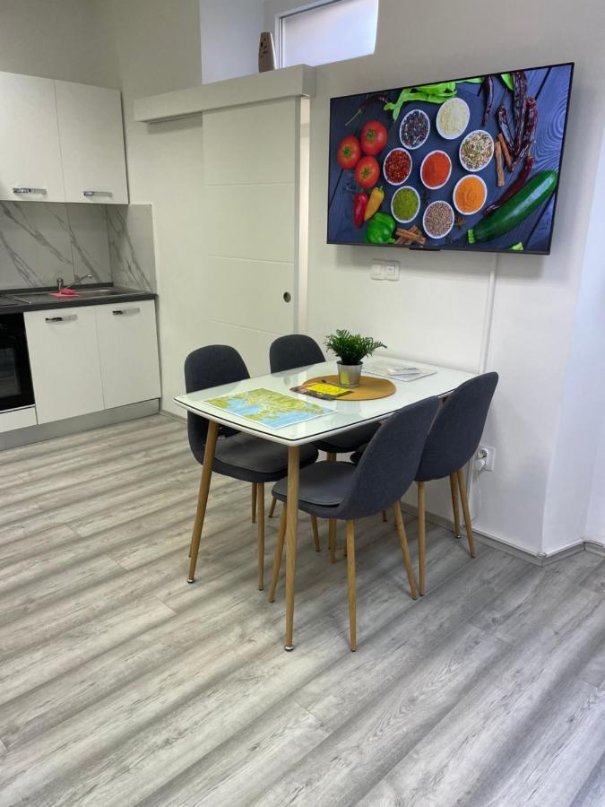 Apartment Studio Beauty In Centar Pula Exteriör bild