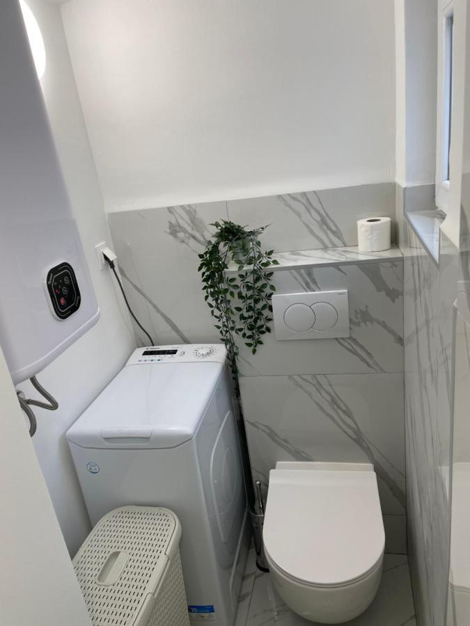 Apartment Studio Beauty In Centar Pula Exteriör bild